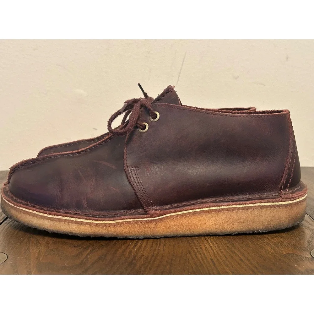 Clark's Original Desert Trek shoes Men 9 Brown Leather lace up Crepe Sole